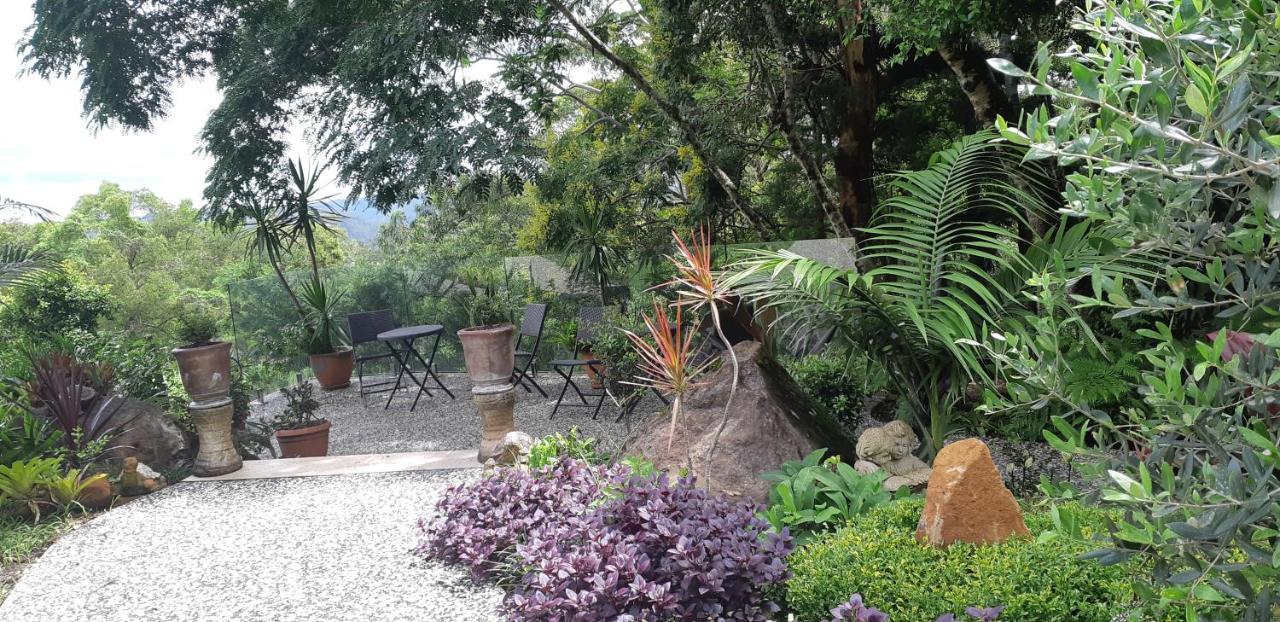 Mapleton Peaceful Provence Bnb Kültér fotó