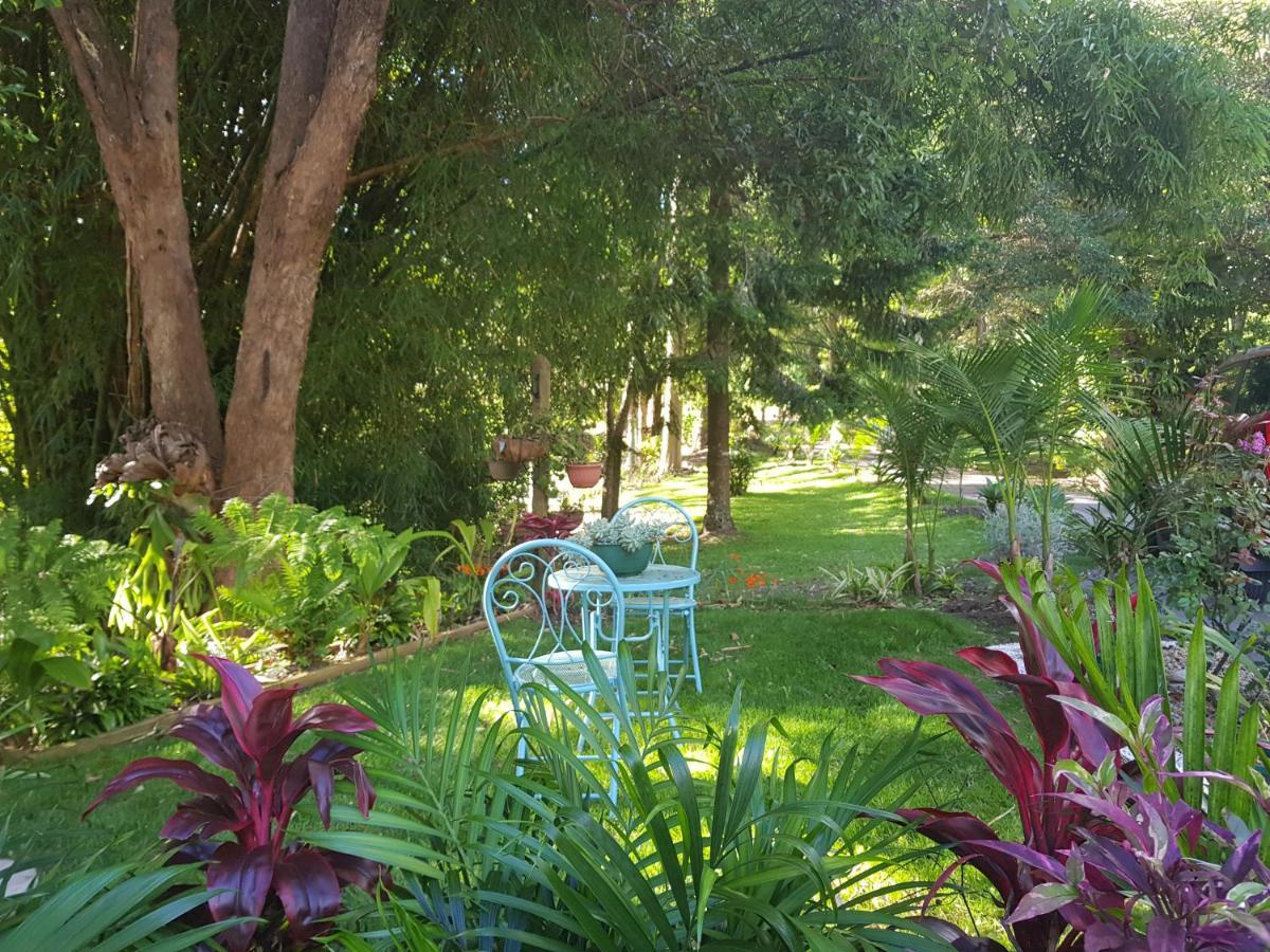 Mapleton Peaceful Provence Bnb Kültér fotó